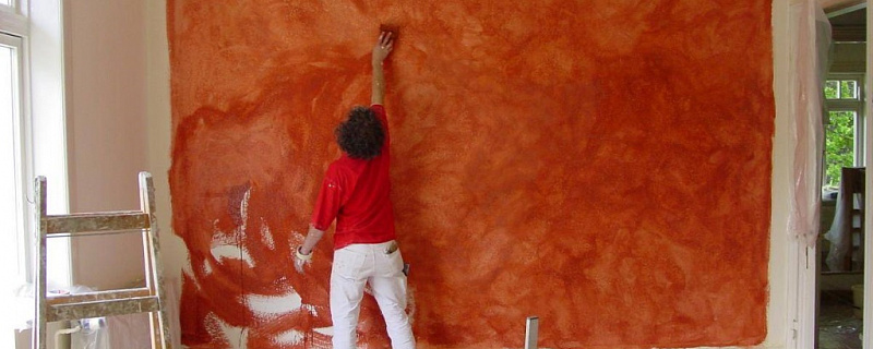 Технология покраски внутренних стен в жилом помещении